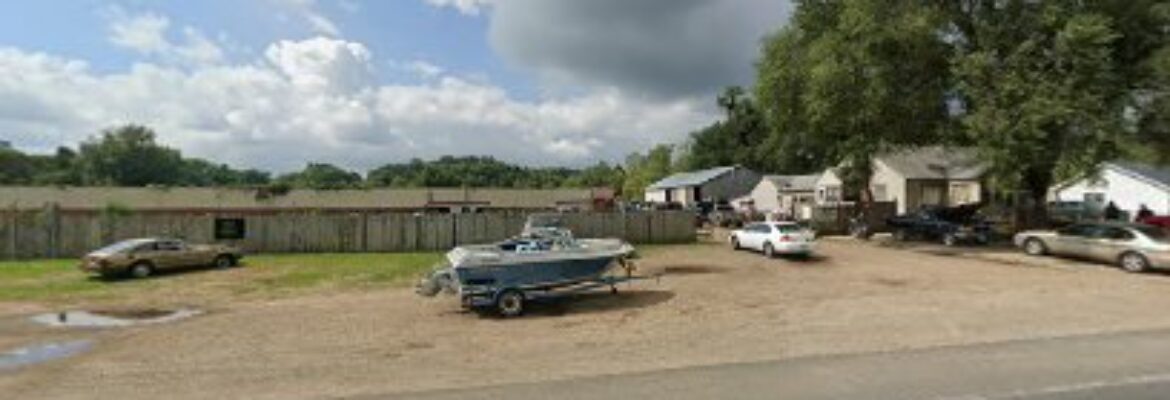 B & S Auto – Auto glass shop In Vicksburg MI 49097