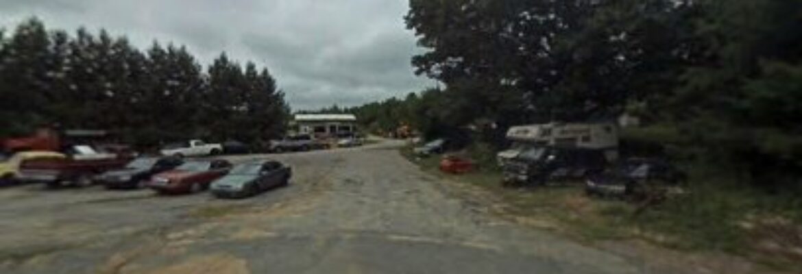 Curboy Junkyard – Junkyard In Sturbridge MA 1566