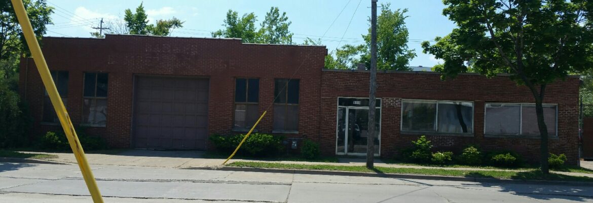 Franks Auto Salvage – Auto wrecker In Milwaukee WI 53204