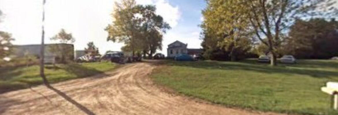 Hartsworm Auto Salvage – Auto parts store In Shiocton WI 54170