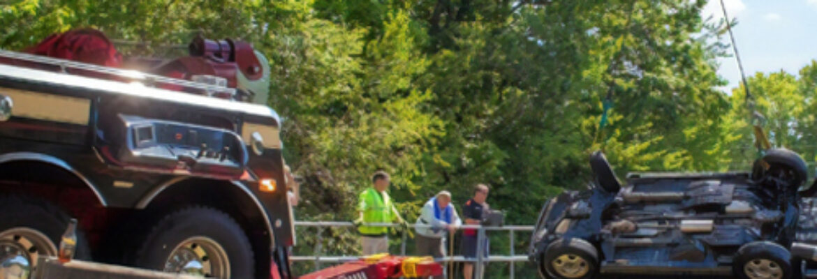 John’s Wrecker Service – Towing service In Concord NH 3301