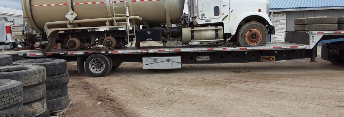 Lucken’s Truck’s & Parts Incorporated – Auto repair shop In Winger MN 56592