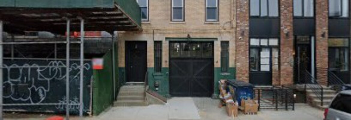 Pinto Charles – Junkyard In Brooklyn NY 11221